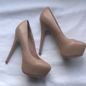 Steve Madden Leather Platform High Heels